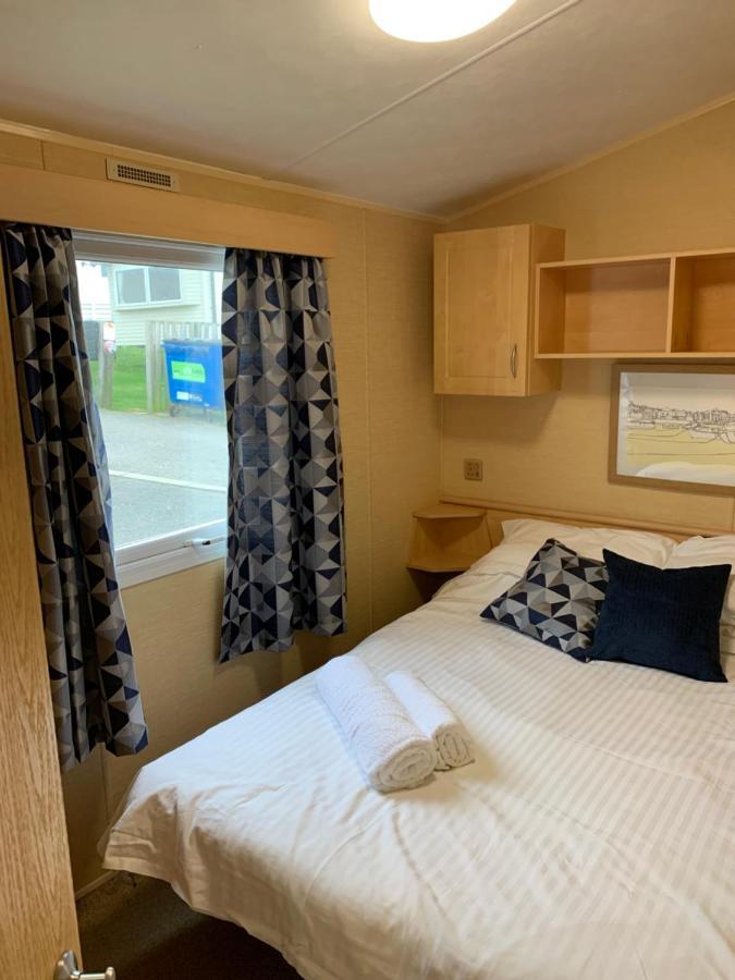 Newquay Bay Porth Caravan Hotel Esterno foto
