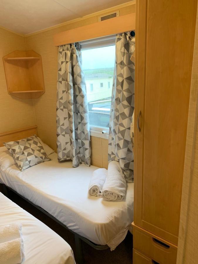 Newquay Bay Porth Caravan Hotel Esterno foto