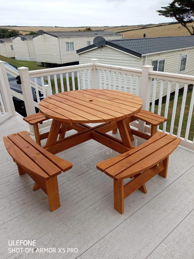 Newquay Bay Porth Caravan Hotel Esterno foto